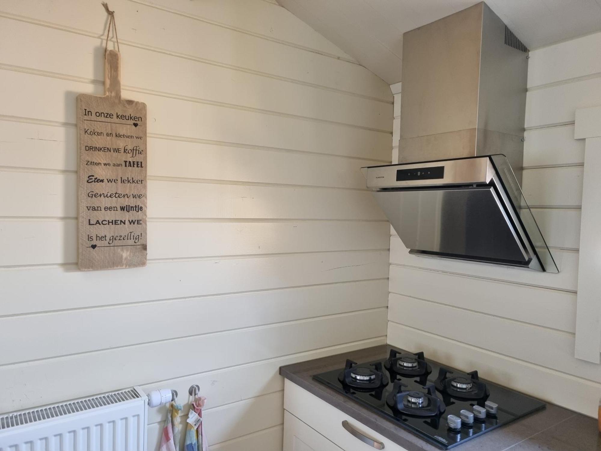Nieuw - Luxe Blokhut Chalet In Bosrijke Omgeving Anloo Екстериор снимка