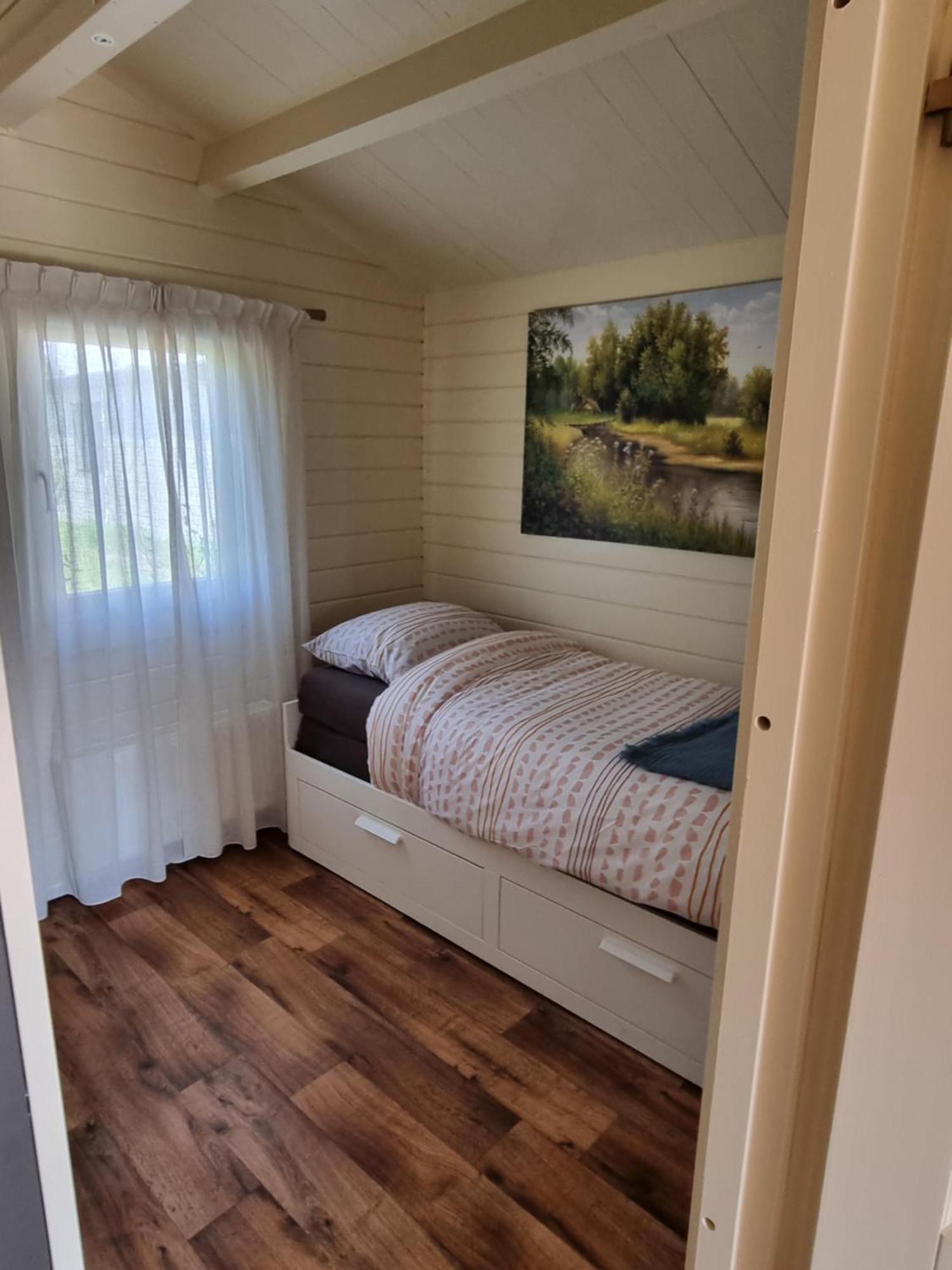 Nieuw - Luxe Blokhut Chalet In Bosrijke Omgeving Anloo Екстериор снимка